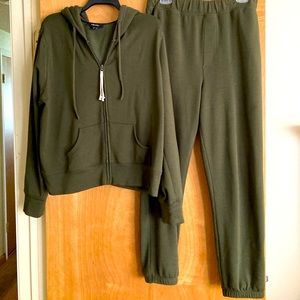 2 piece jogging suit in sage green - runs large
